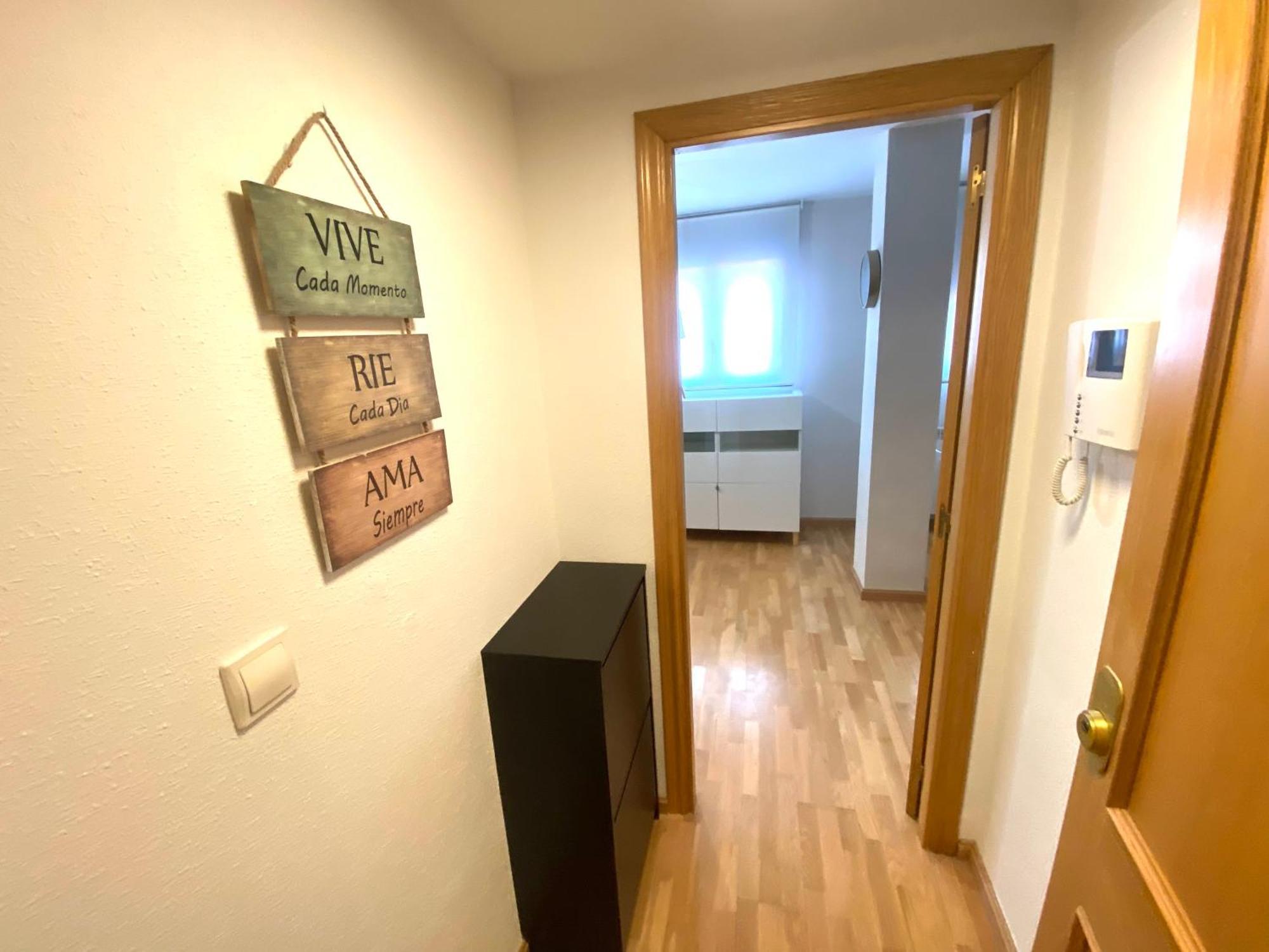 Apartamento Centrico Con Garaje Jaca Exterior foto